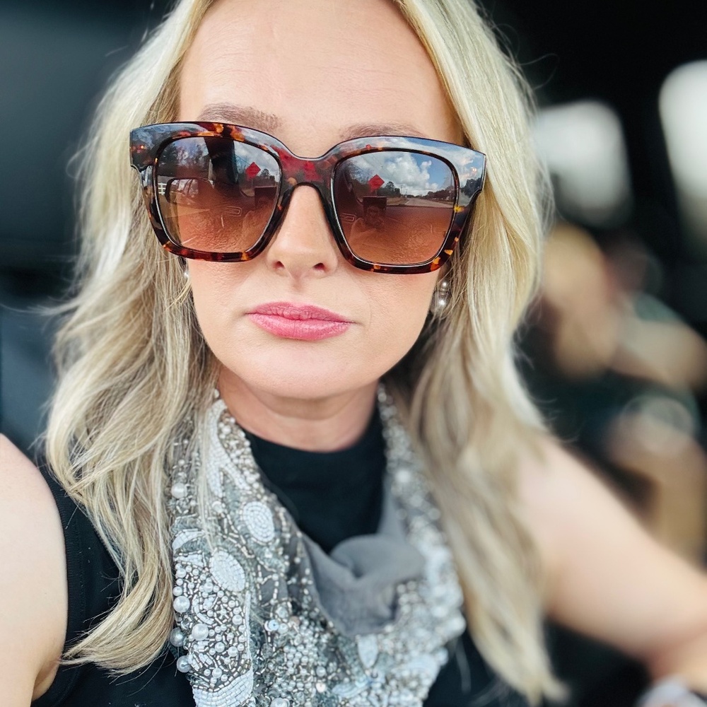 Meet your Posher, Kaitlin
